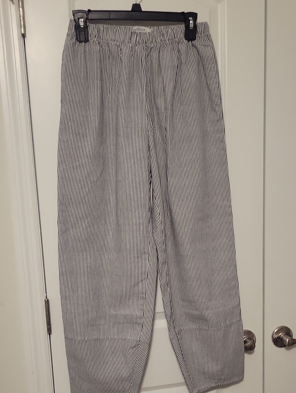 MISSLOOK Women's Black & White Pinstripe Elastic Waist Pant